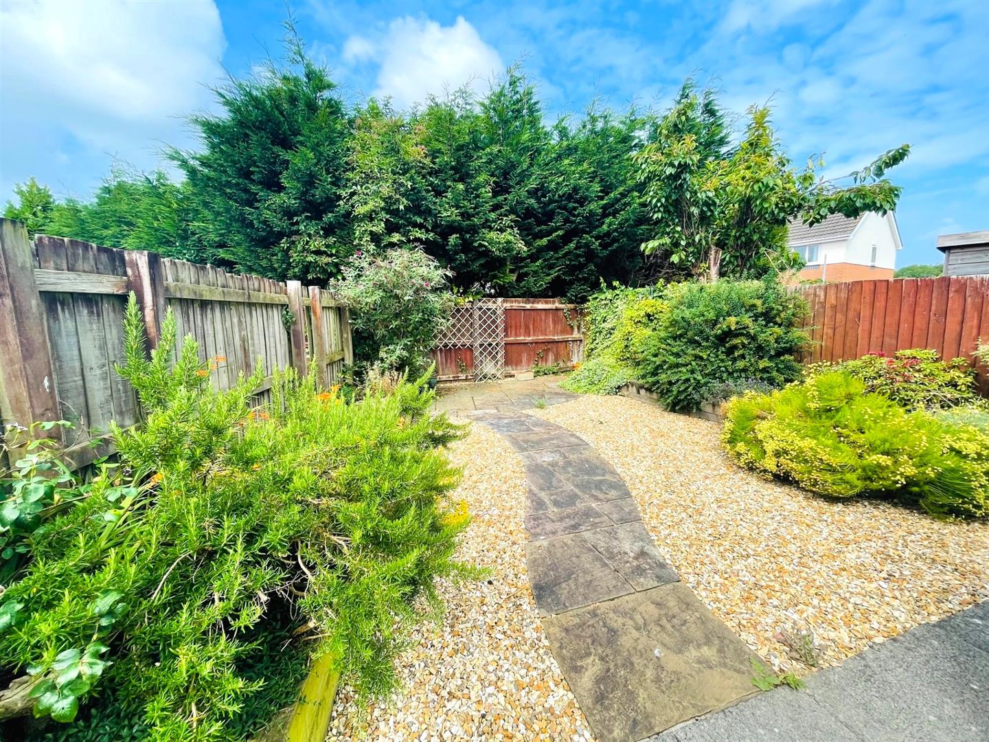 Ffordd Y Gamlas, Gowerton, Swansea, SA4 3DT